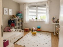 Kind OstS�d Balkon, Fu�bodenheizung, Bad mit Wa&Du, 1 Garage+SP!