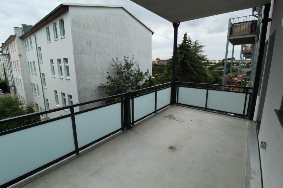 gro�er Balkon Etagenwohnung Magdeburg