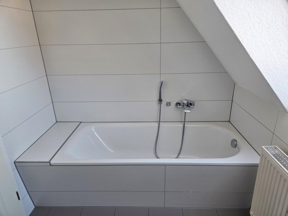 Badewanne Maisonettewohnung Burg