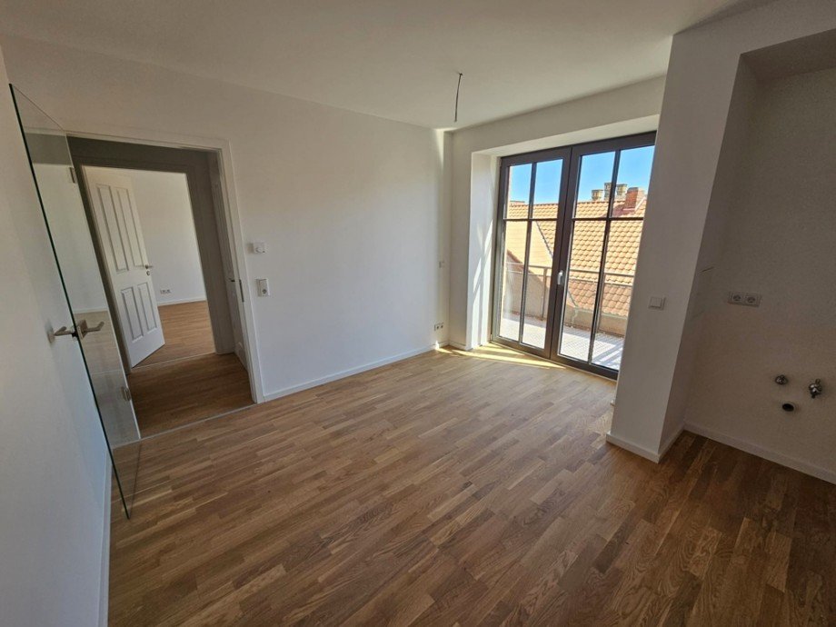 Hochwertige Dachterrassenwohnung im Denkmal - 3 Zimmer, Balkon, Bad mit Wanne & Dusche, FBH, SP - Foto 1