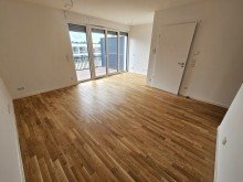 Wohn- und K�chenbereich Energieeffizientes Wohnen in ruhiger Lage - Hochwertige 3-Zimmerwohnung mit Balkon & Garten & SP