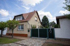 Hauptbild Charmantes Einfamilienhaus in Niegripp - Gro�z�giges Anwesen mit vielseitigen Nutzungsm�glichkeiten