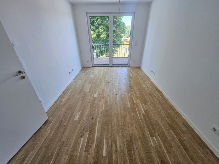 Wohn- und K�chenbereich Biederitz / Heyrothsberge Etagenwohnung Hochwertige 2- Zimmerwohnung mit gro�z�gigem Balkon|Aufzug|Stellplatz|Bad mit Dusche|Rollladen