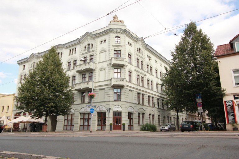 Goldener L�we Magdeburg Etagenwohnung Helle 2 Zi mit DSL, EBK, Balkon, Fu�bodenheizung, Bad mit Fenster!