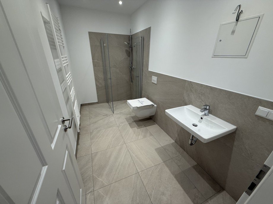 Bad Etagenwohnung Magdeburg / Alte Neustadt