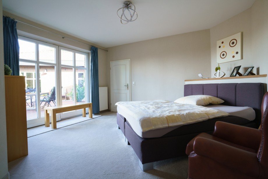 Elternschlafzimmer mit Terrassenzugang Einfamilienhaus Grabow