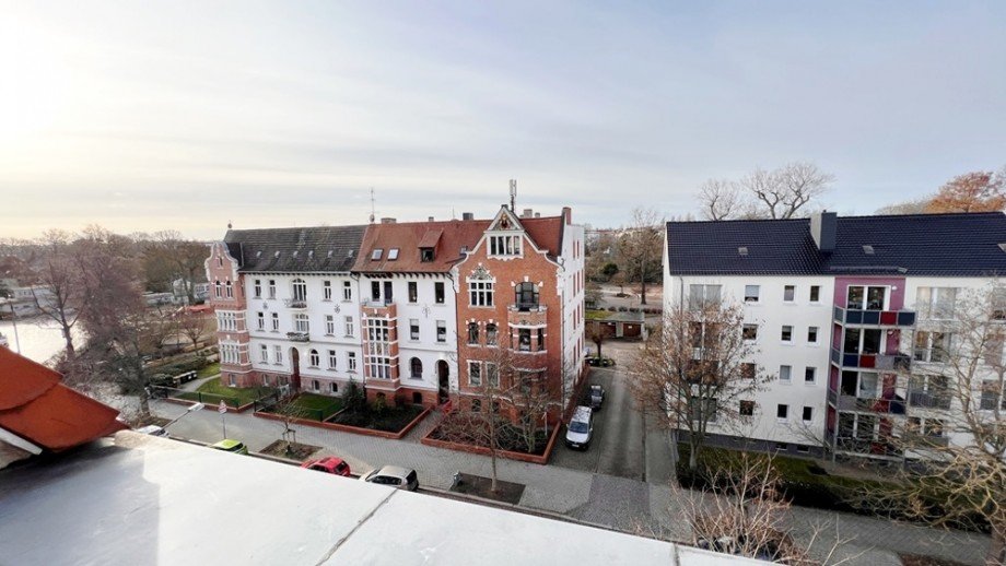 Aussicht Balkon Dachgeschosswohnung Magdeburg