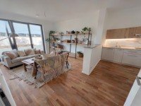 Hauptbild Wohnen im Denkmal - 2 Zimmer, Balkon, Parkett, modernes Bad mit Dusche, Stellplatz, optional EBK