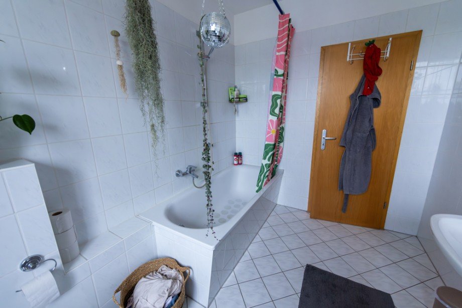 Badezimmer Dachgeschosswohnung Magdeburg
