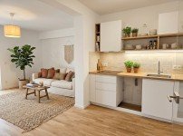 Hauptbild Charmant wohnen im Denkmal: 2 Zimmer, Balkon, Parkett, Bad mit Dusche, Fußbodenheizung, HWR & SP