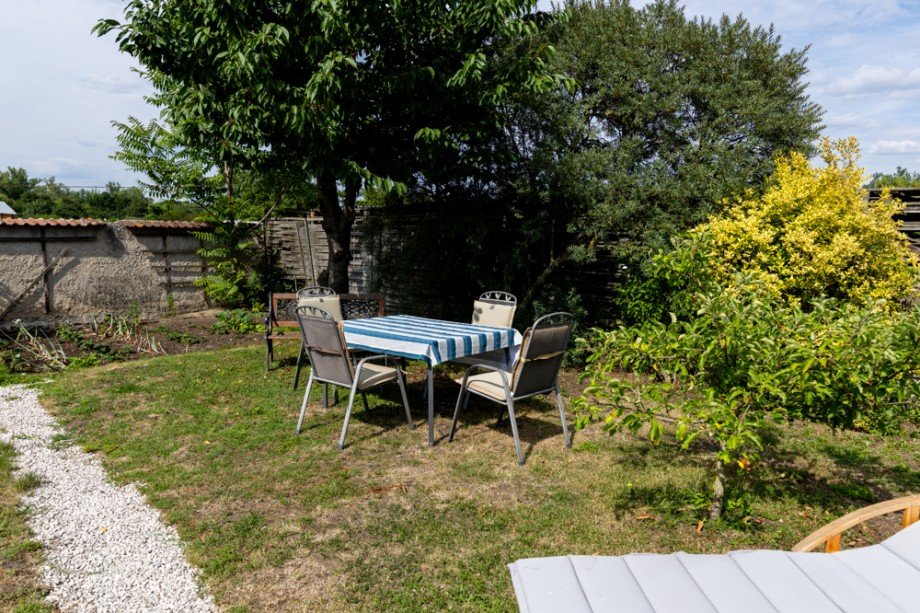 Garten Doppelhaush�lfte Magdeburg / Berliner Chaussee