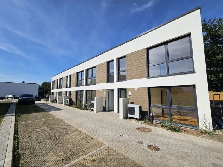 Hausansicht Biederitz / Heyrothsberge Terrassenwohnung Hochwertiges Wohnen im Gr�nen - 2 Zimmer mit Terrasse, Garten & Stellplatz