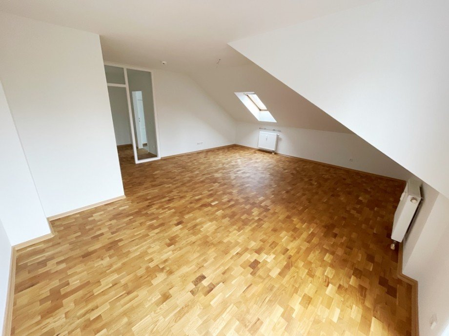 Wohnzimmer Dachgeschosswohnung Magdeburg / Cracau