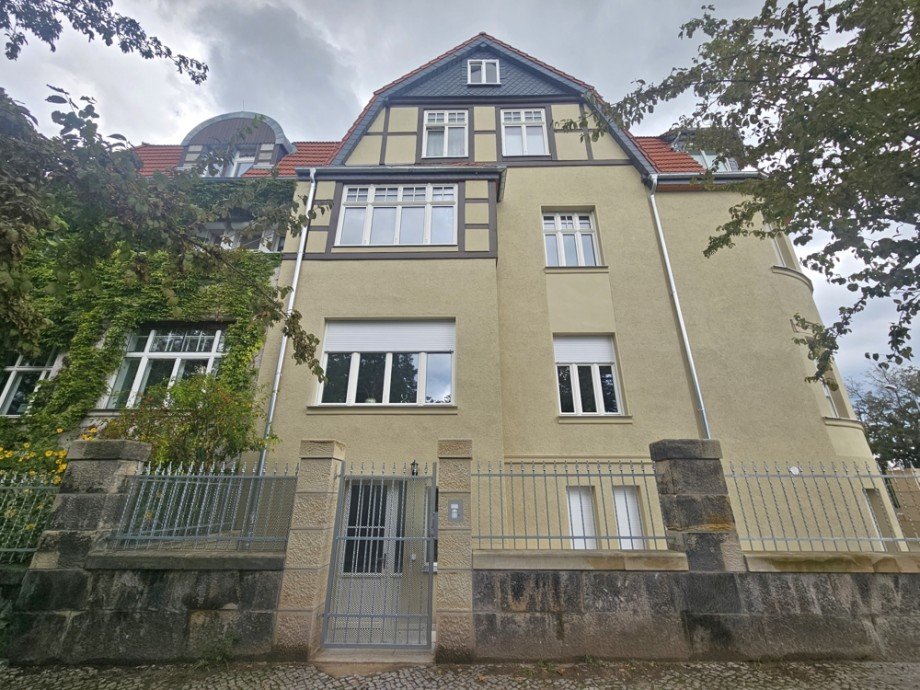 Hausansicht Souterrainwohnung Magdeburg / Altstadt
