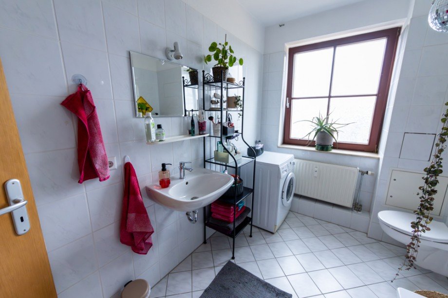 Badezimmer Dachgeschosswohnung Magdeburg
