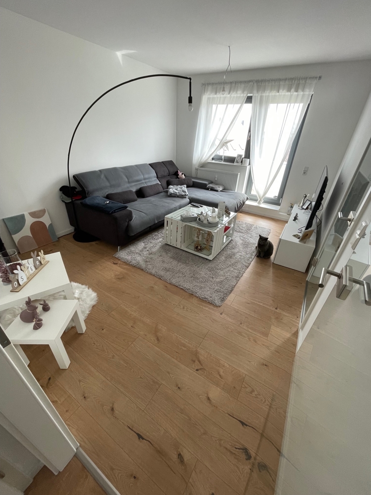Wohnzimmer Magdeburg / Altstadt Etagenwohnung Sie suchen eine sch�ne gem�tliche neue Wohnung mit einem gro�em Balkon? Dann habe ich das Richtige!
