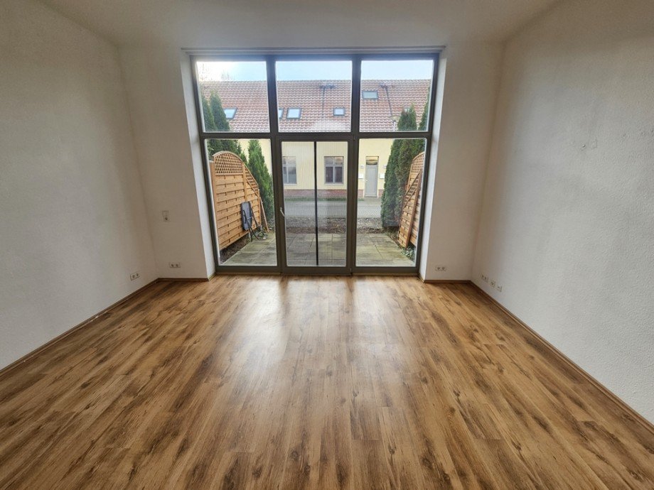 Wohn- und Schlafzimmer Terrassenwohnung Magdeburg