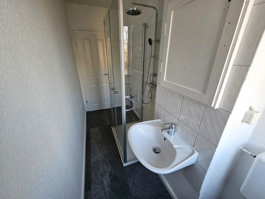 Beispielfoto Bad Erdgeschosswohnung Burg