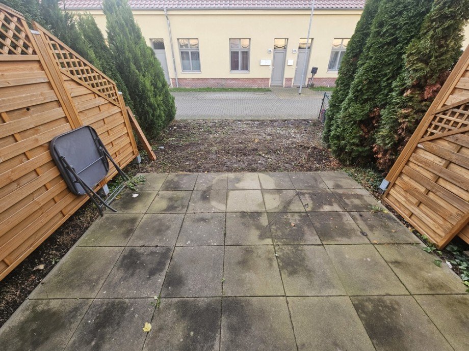 Terrassen- und Gartenbereich Terrassenwohnung Magdeburg