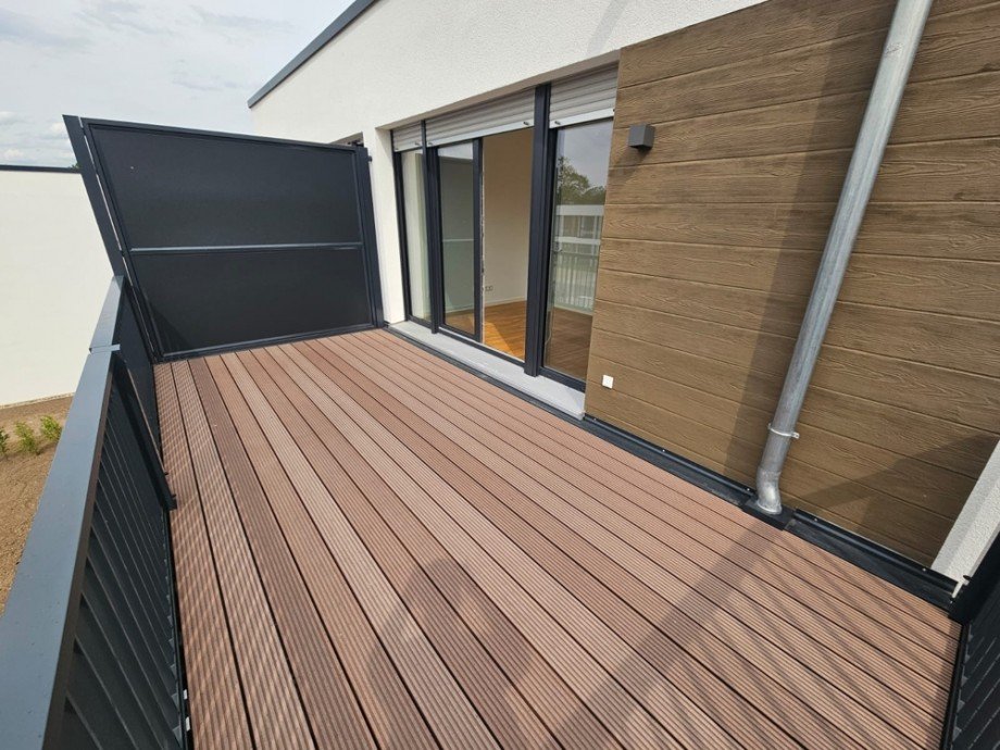 Balkon_ Doppelhaush�lfte Biederitz / Heyrothsberge